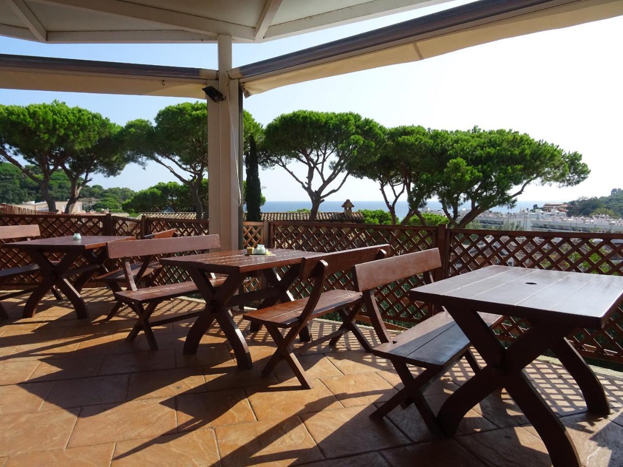 Ar Bolero Park Aparthotel 3*